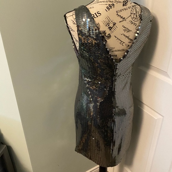 Aqua M New sequinned dress - Picture 13 of 14